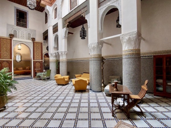 maison d'hotes à vendre fès