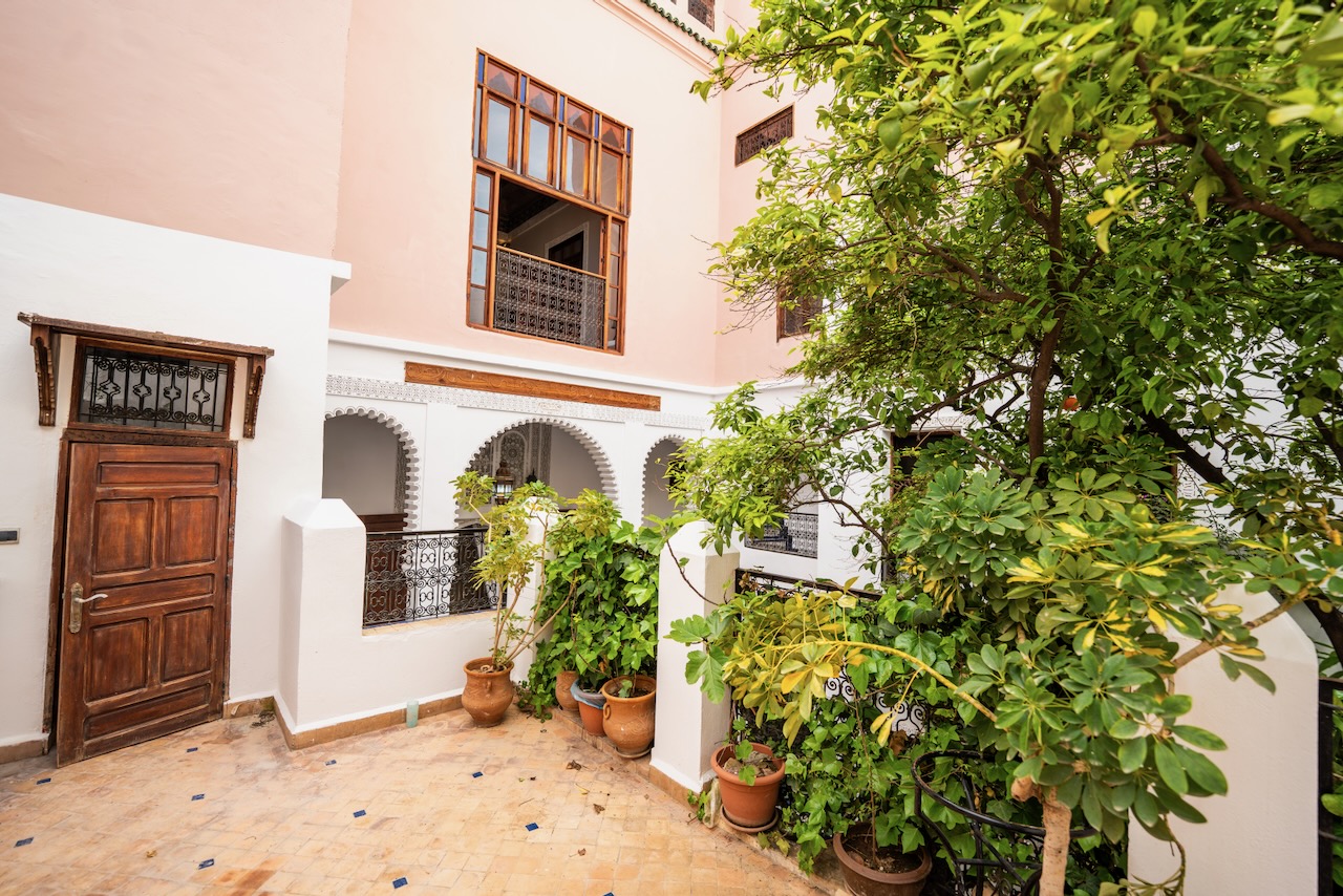 FOR SALE Riad 6 bedrooms with garden