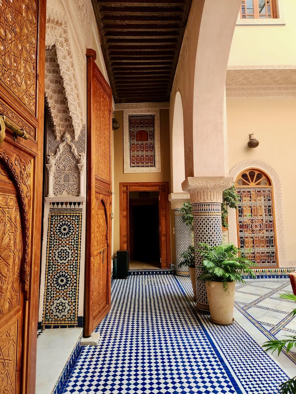 OPPORTUNITY!  Guesthouse in Prime Location