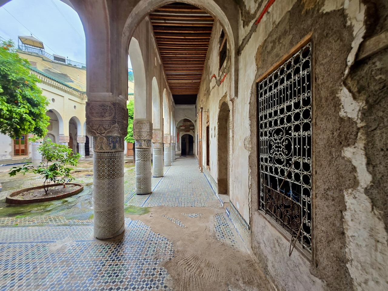 EXCLUSIVE-Riad with Courtyard Garden 900m2
