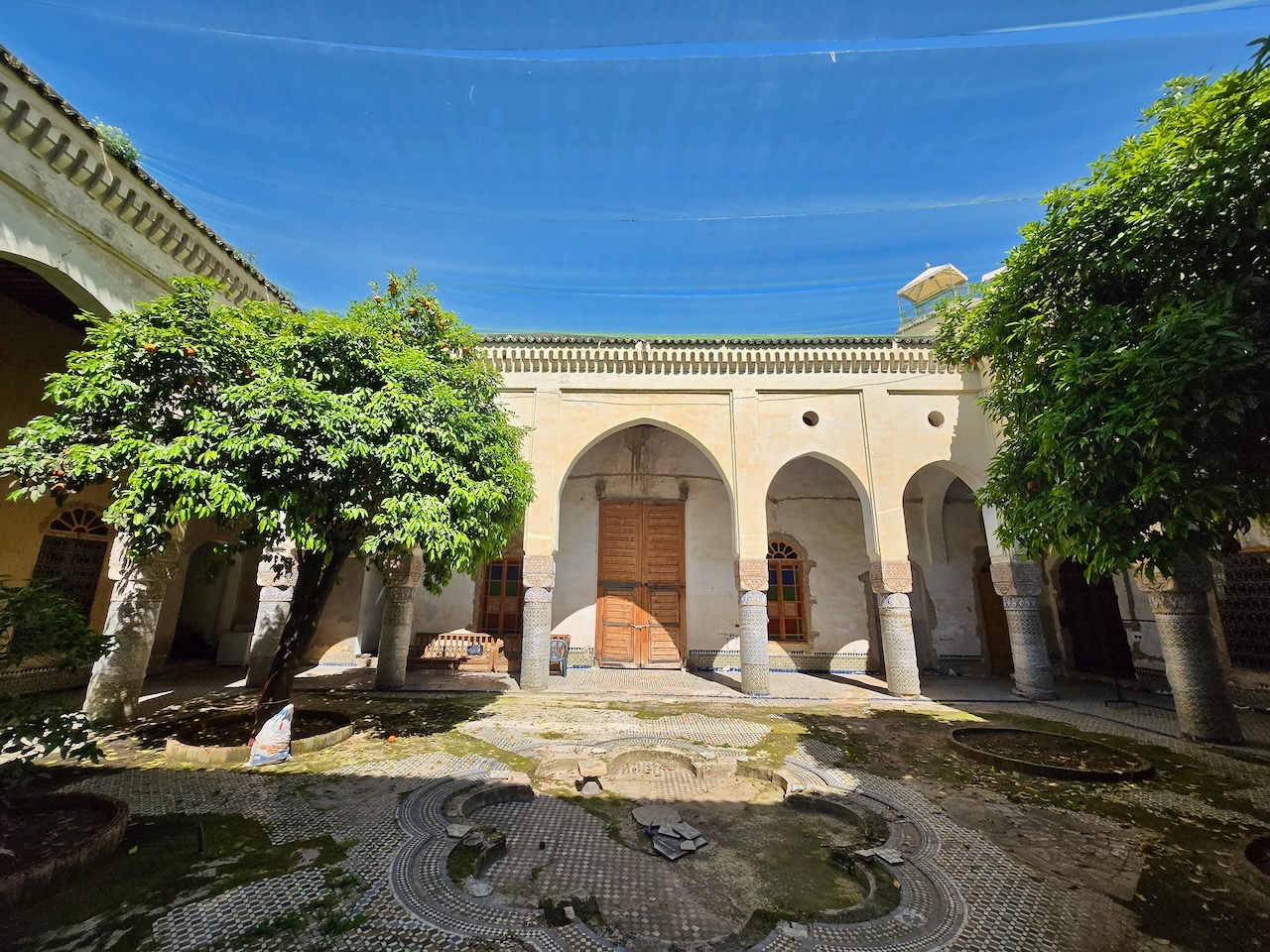 EXCLUSIVE-Riad with Courtyard Garden 900m2