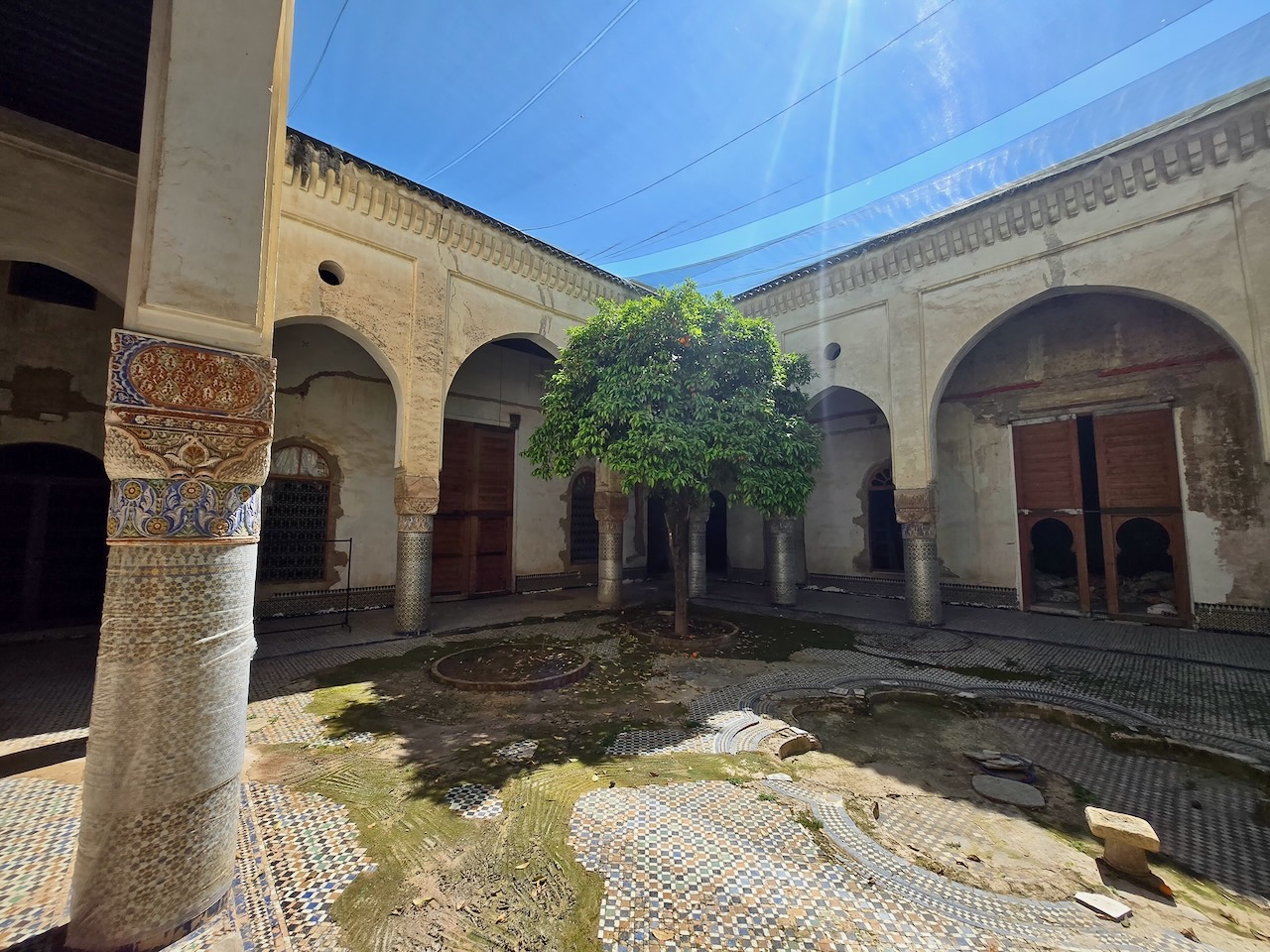 EXCLUSIVE-Riad with Courtyard Garden 900m2
