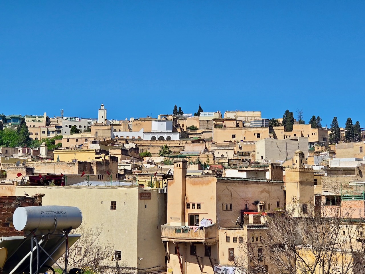 EXCLUSIVE-Riad with Courtyard Garden 900m2