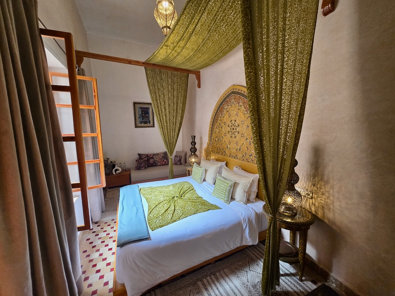 Riad for Sale in Fez FOR SALE Licensed 5-Room Guesthouse