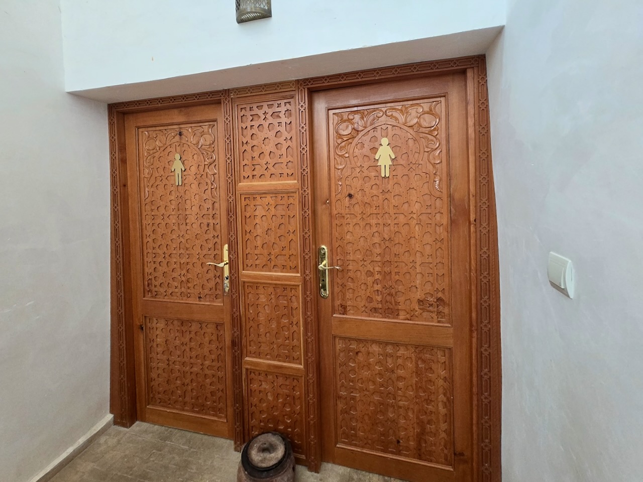 Riad for Sale in Fez FOR SALE Licensed 5-Room Guesthouse