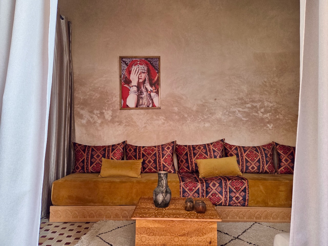 Riad for Sale in Fez FOR SALE Licensed 5-Room Guesthouse