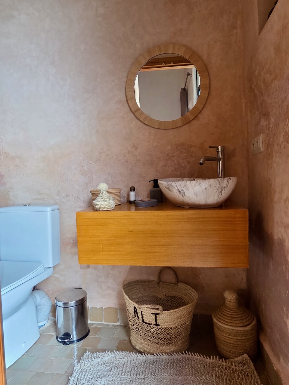 Riad for Sale in Fez FOR SALE Licensed 5-Room Guesthouse