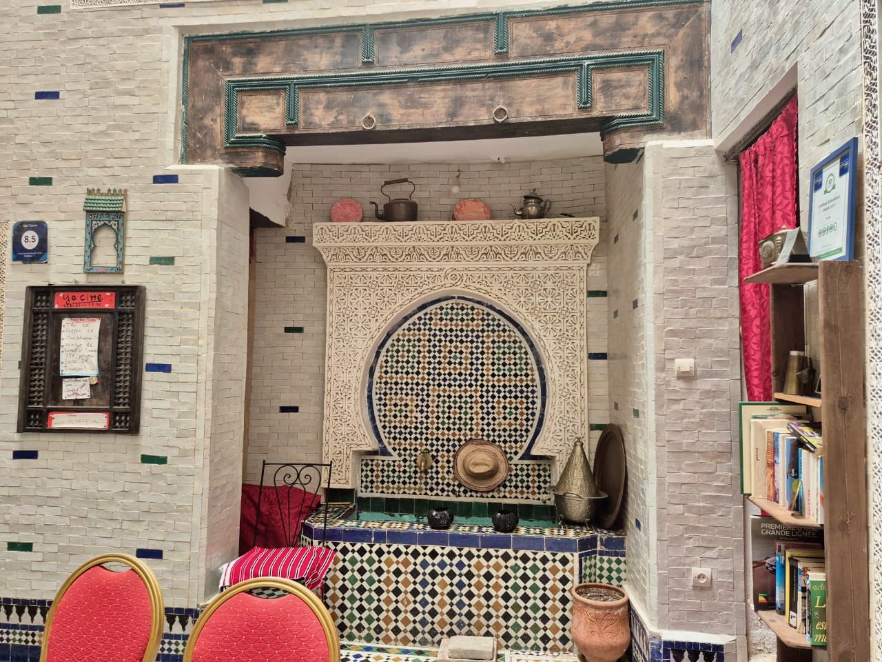 Riad for sale in Fez FOR SALE Small Guesthouse, 6 bedrooms