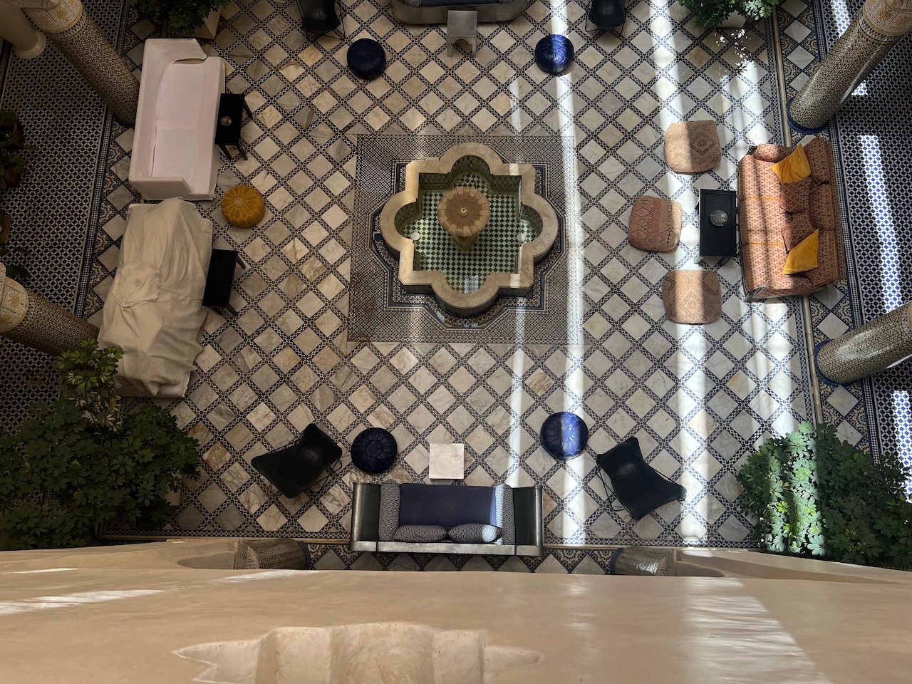 Riad hotel for sale in Fez FOR SALE Elegant 11 bedroom Riad with pool