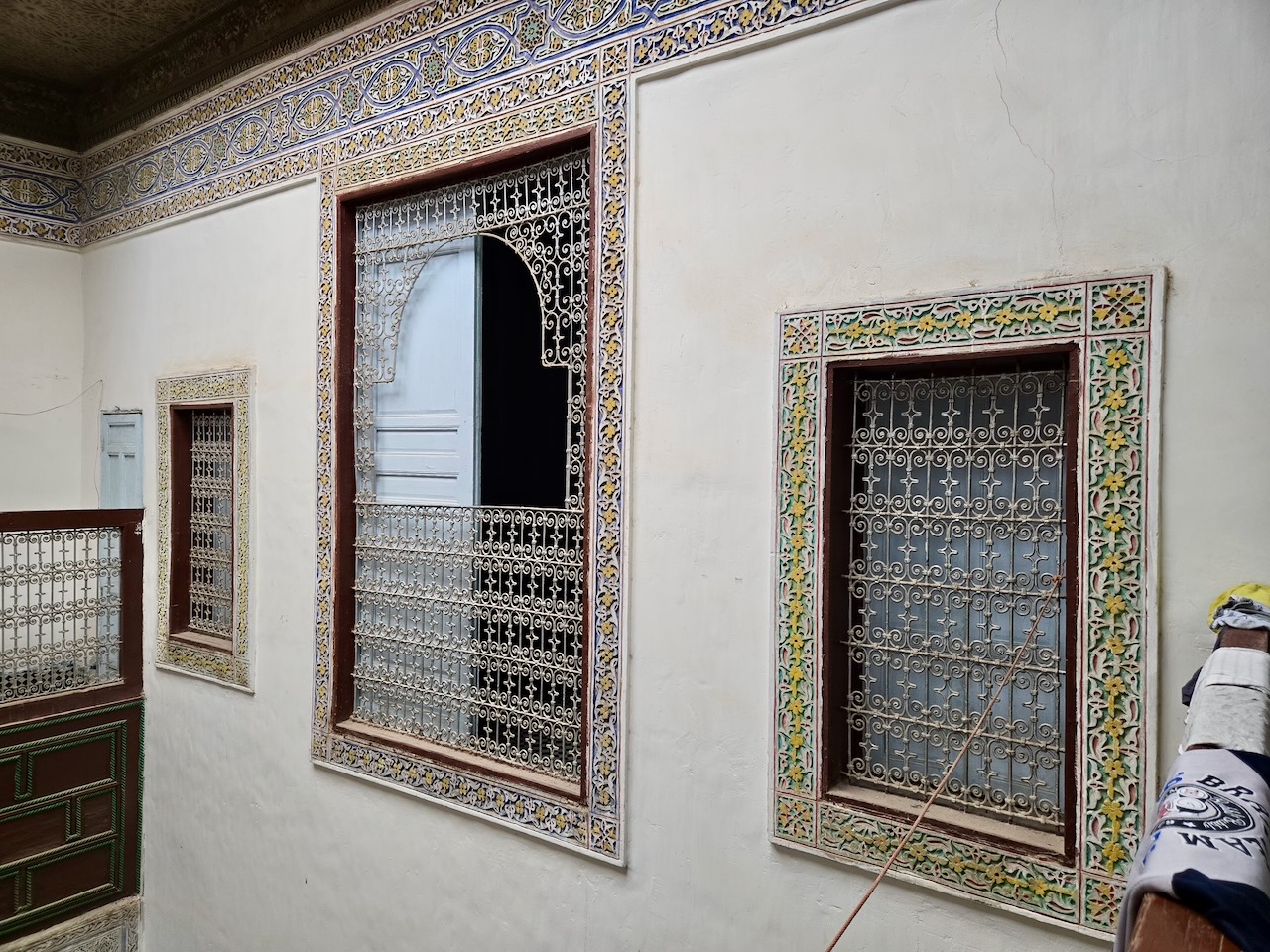 Riad à vendre à Fès FOR SALE Three bedroom riad in Zkak Roumane – Fez Medina