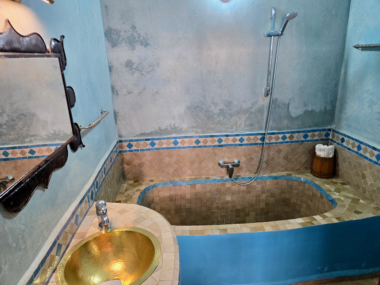 Riad for sale FOR SALE Guesthouse with Pool, Batha