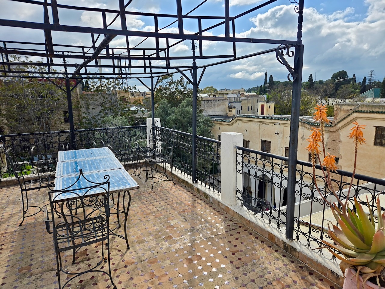 Riad for sale FOR SALE Guesthouse with Pool, Batha