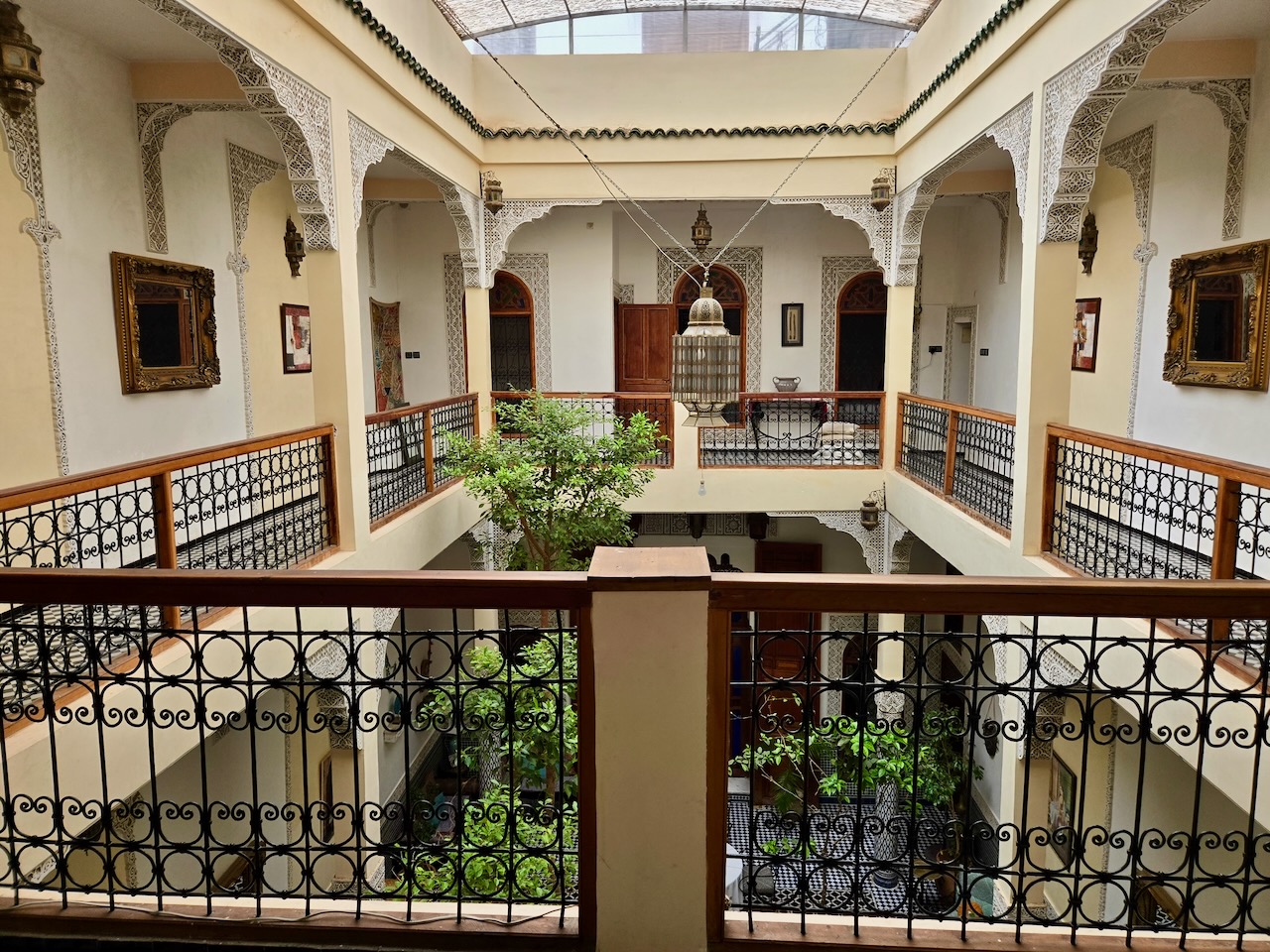 Riad for sale FOR SALE Guesthouse with Pool, Batha