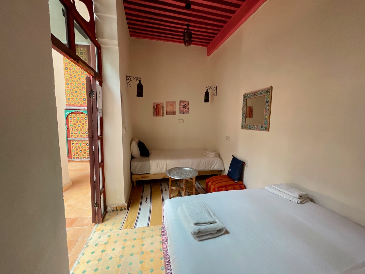 FOR SALE Charming 6 bedroom traditional house